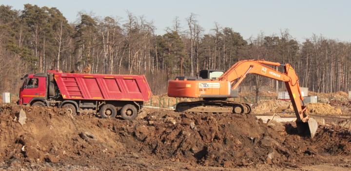 Компания Техоптимум-земляные работы.
Гусеничный экскаватор Hitachi ZX 330 компании Техоптимум.