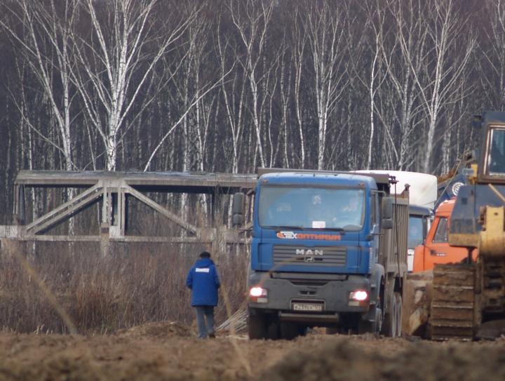 Компания Техоптимум-разработка котлована и вывоз грунта.
Самосвал MAN TGA 33.360 компании Техоптимум.