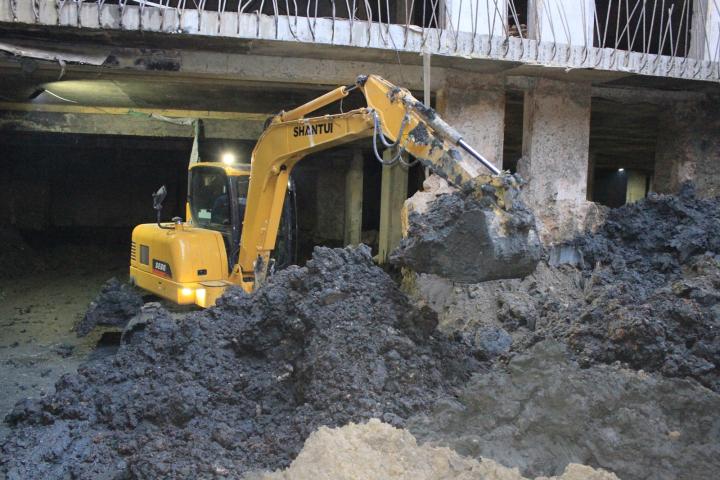 Компания Техоптимум-земляные работы.
Мини-экскаватор SHANTUI SE60 компании Техоптимум.
www.tehoptimum.ru